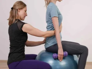 ورزش برای اسکولیوز