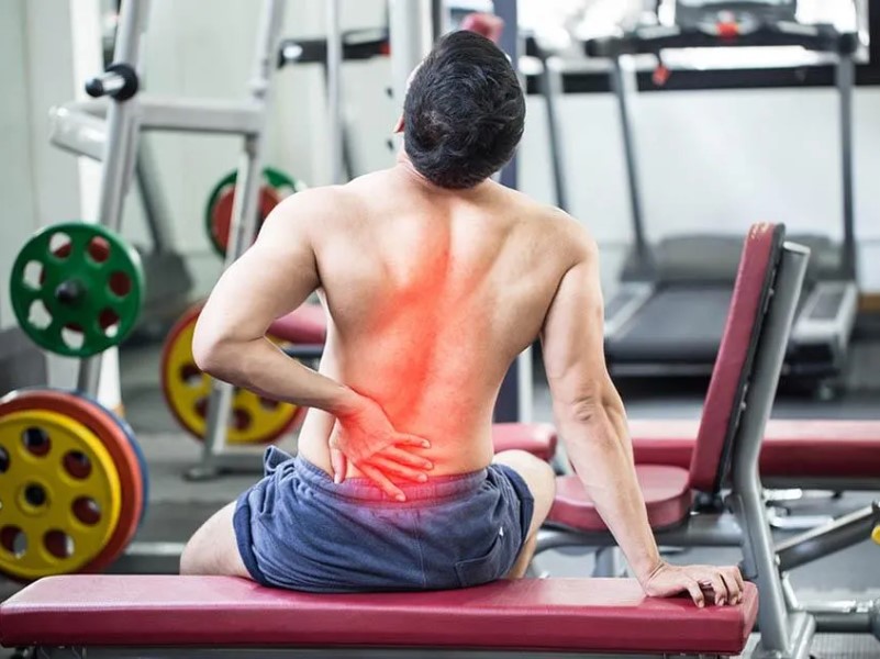 آیا با وجود دیسک کمر می‌توانم بدنسازی کنم؟